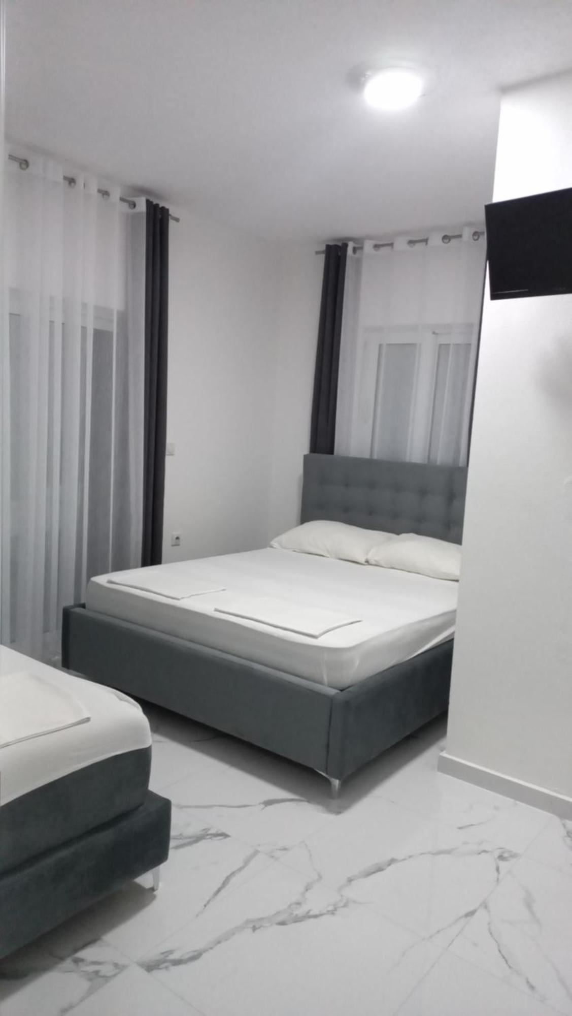 Apartments Armini Ulcinj Exterior foto